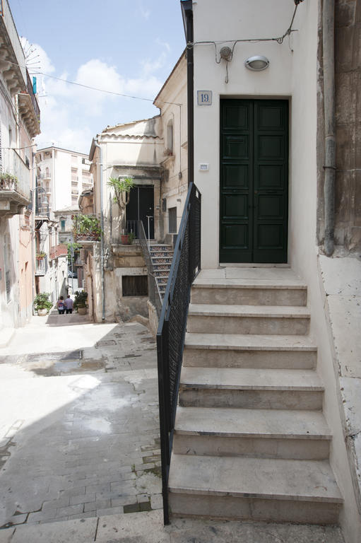 Filinona Apartment Modica Exterior foto
